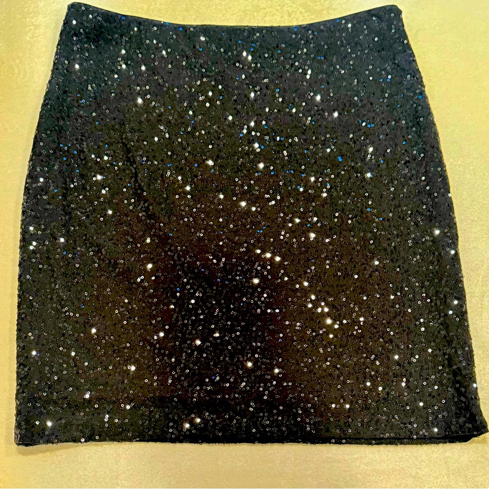 Caché Black Mini Sequin Skirt Size S Lined Stretch